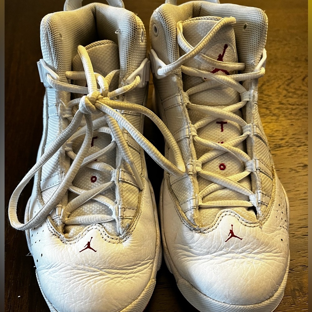 Boys basketball shoes only worn a few times indoors for basketball.